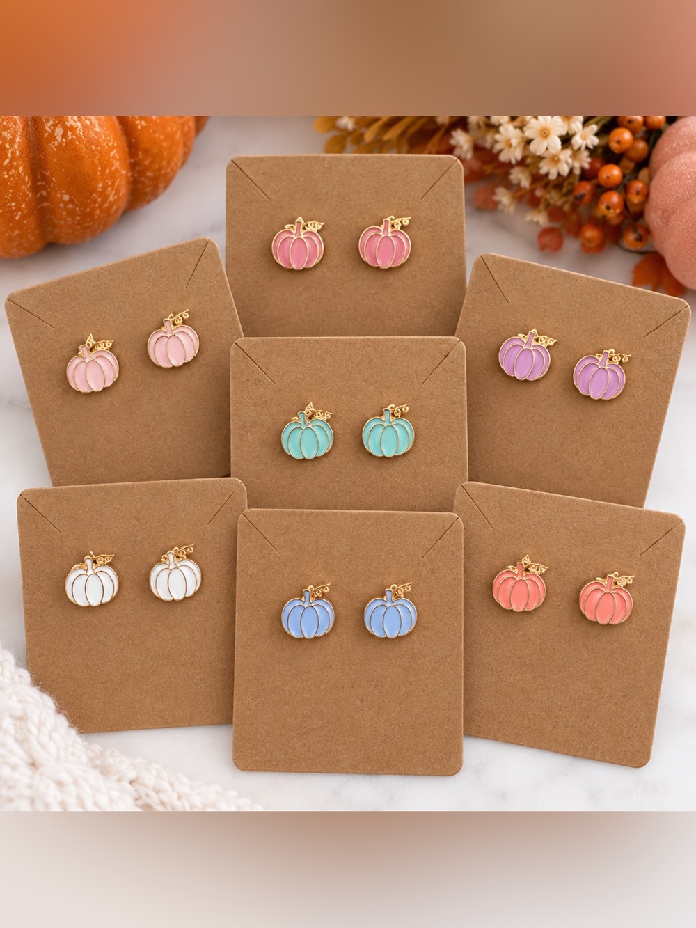 🎃 Fall Pumpkin colored studded earrings